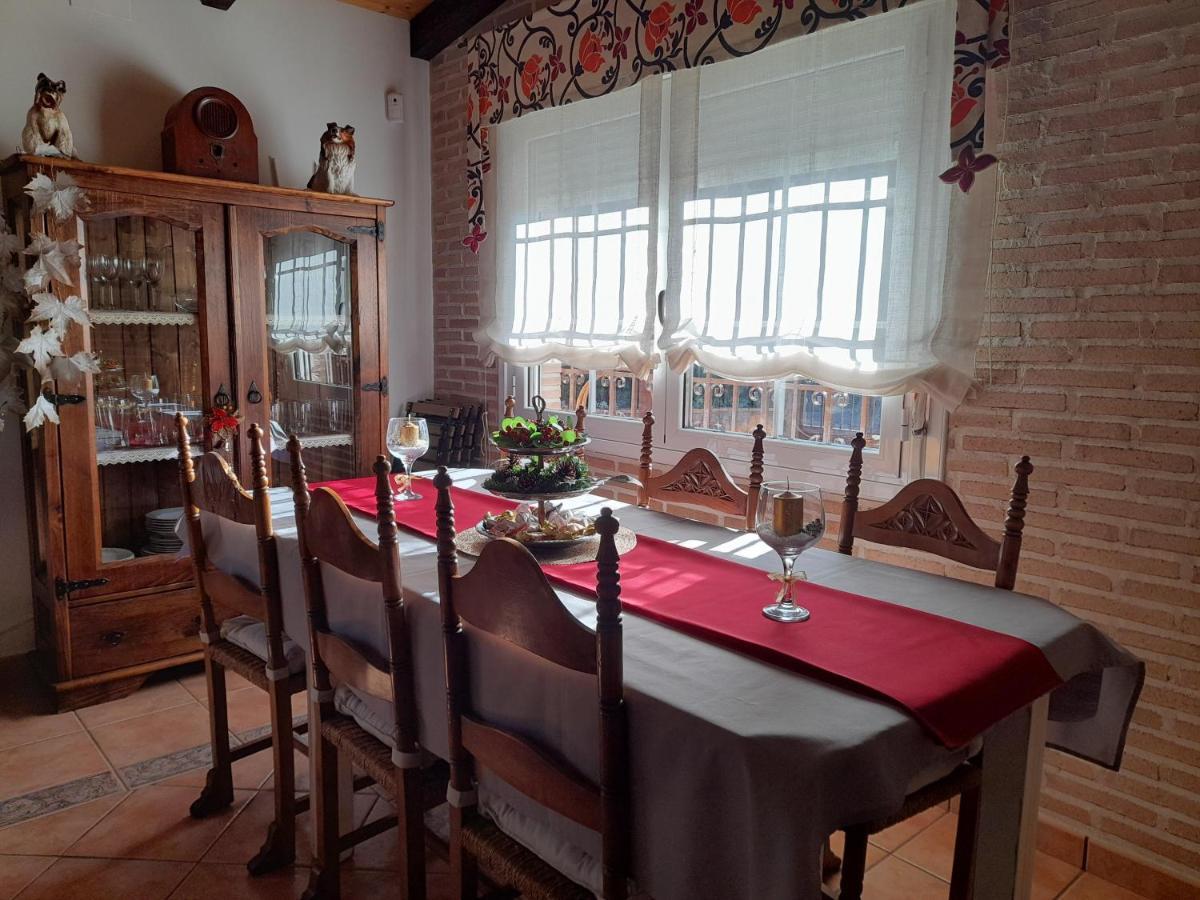 Vivencias Casa Rural Para 10 Personas Camunas Exterior photo