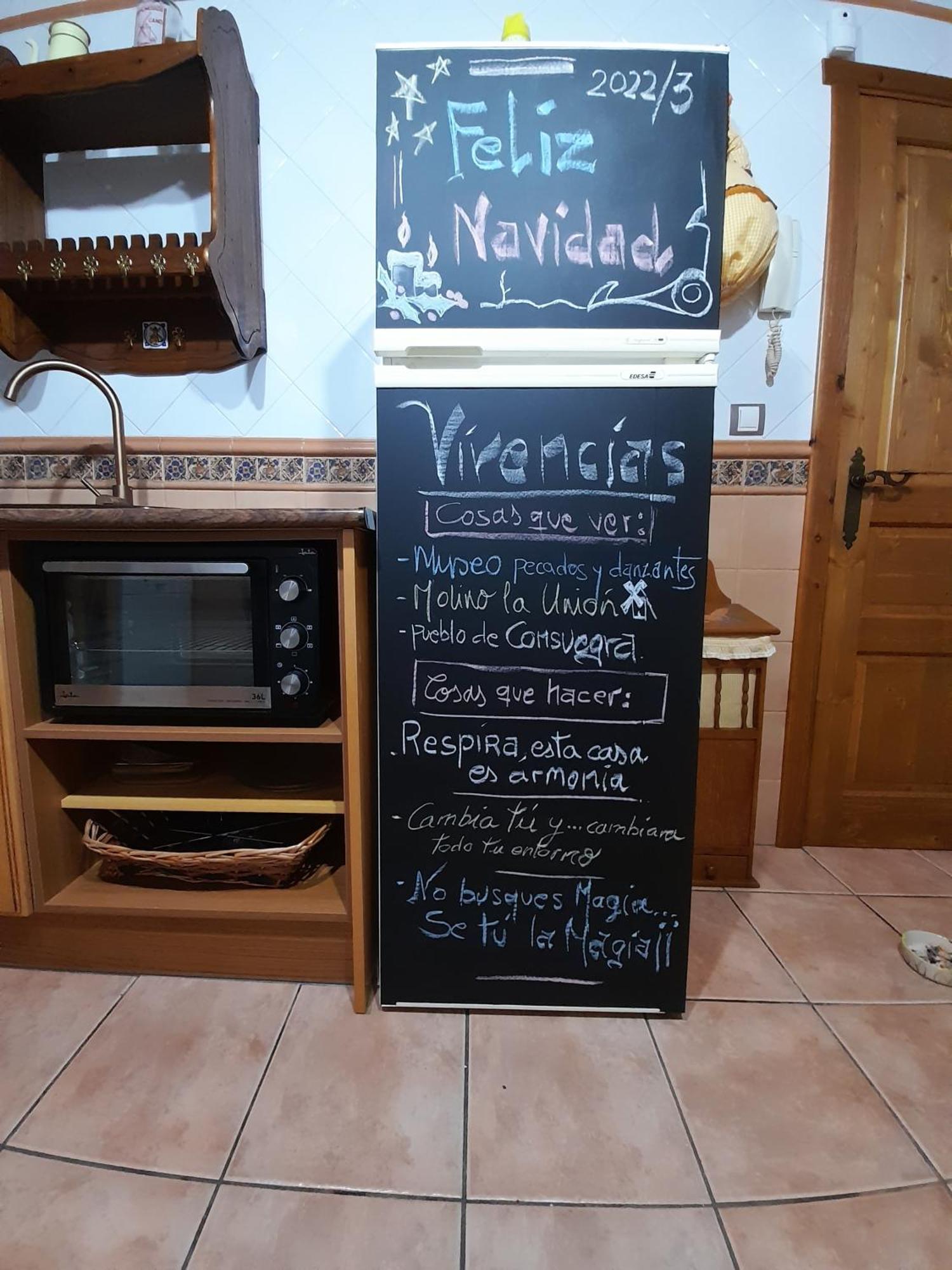 Vivencias Casa Rural Para 10 Personas Camunas Exterior photo
